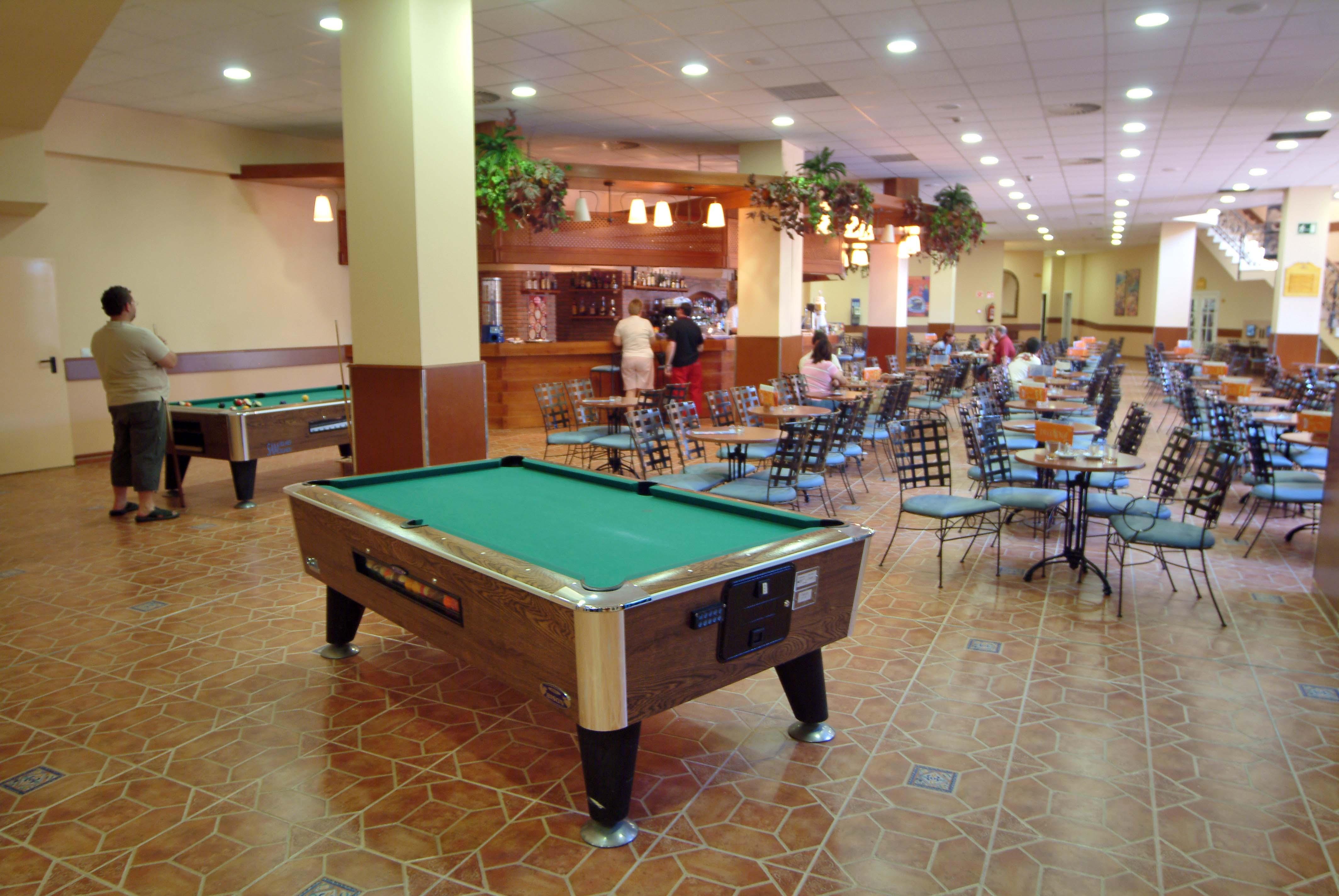 Ohtels La Hacienda Hotel La Pineda Luaran gambar